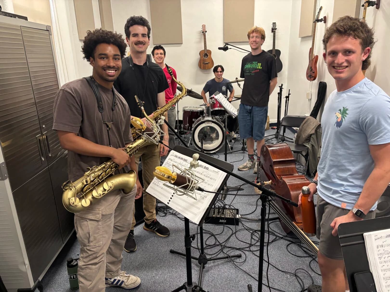 Second supporting image